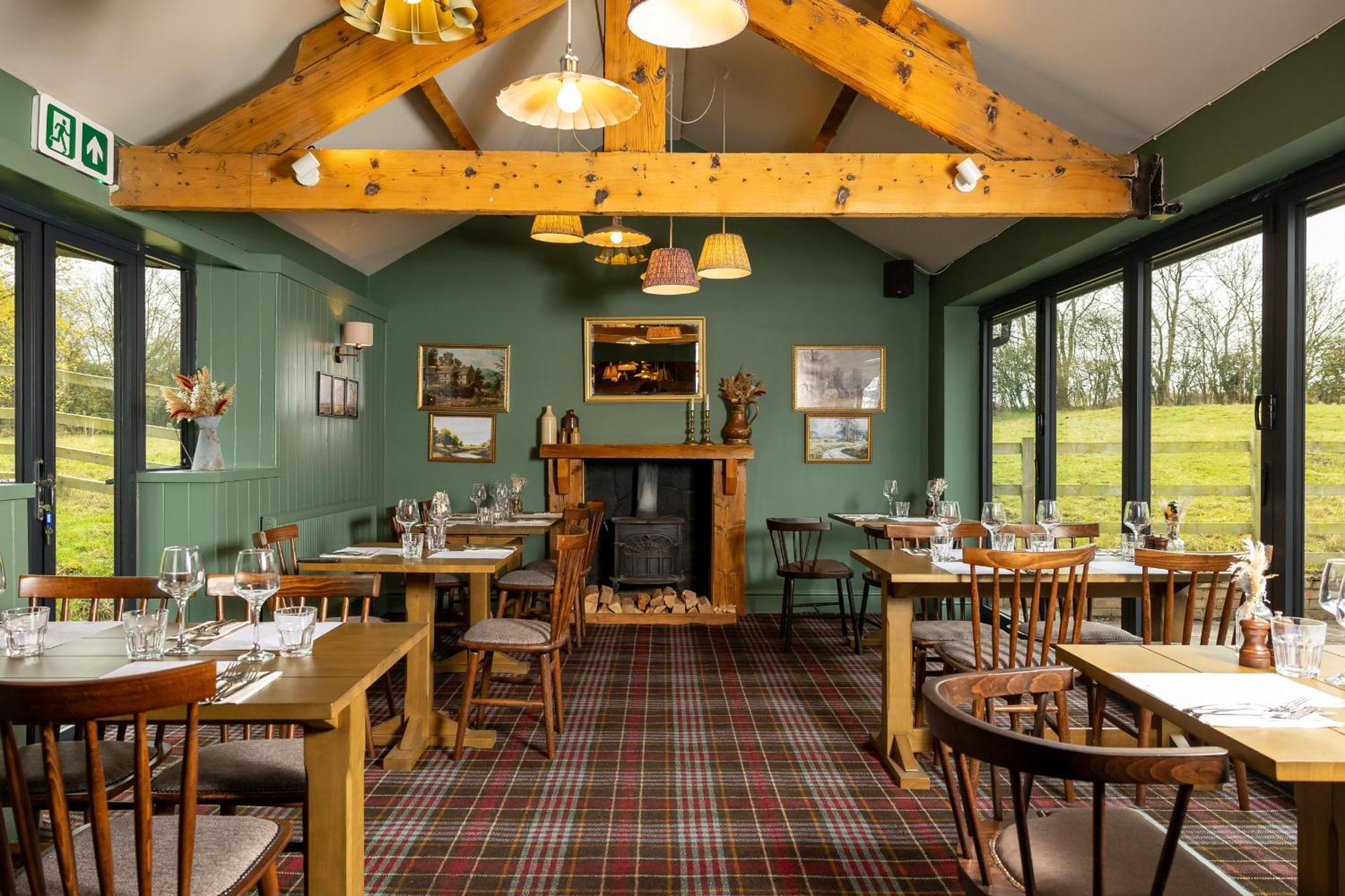 The Olde Coach House Inn Ashby Saint Ledgers Екстериор снимка