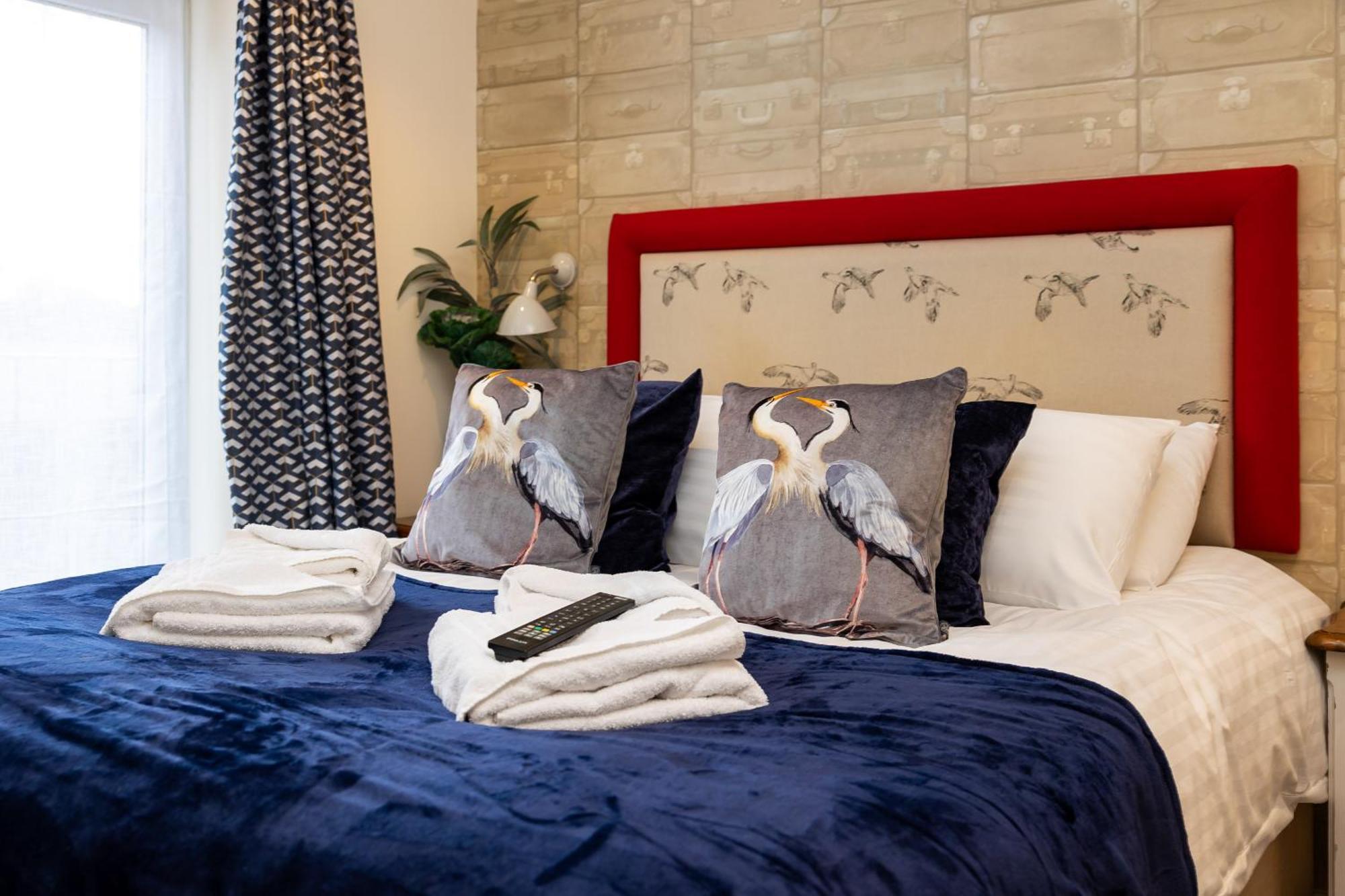 The Olde Coach House Inn Ashby Saint Ledgers Екстериор снимка